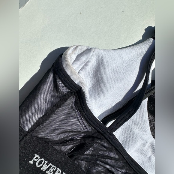 Brazilian Sports Bra Size Medium - Picture 4 of 6